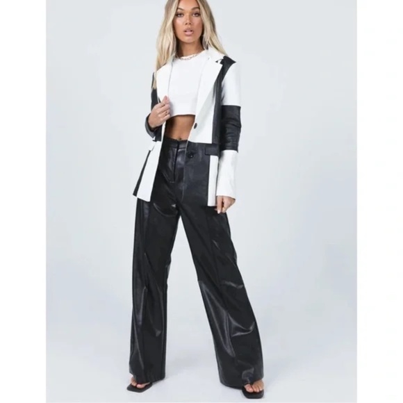 Princess Polly Black and White Blazer - Picture 2 of 4